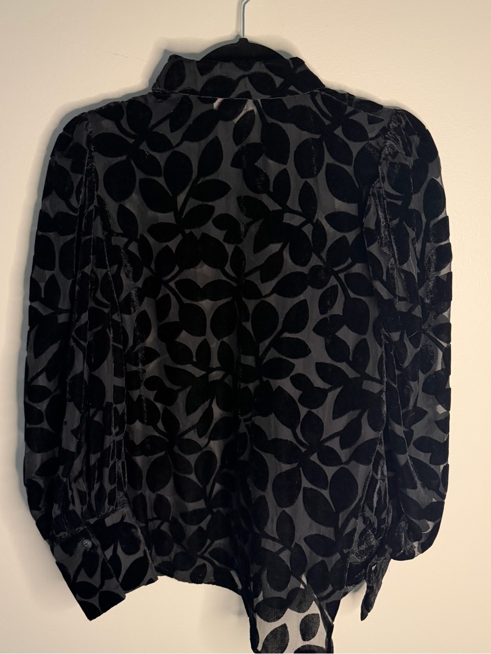 Gretchen Scott Burned Velvet black button up blouse S - Picture 3 of 3